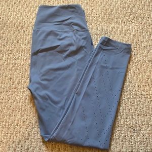 High waisted leggings